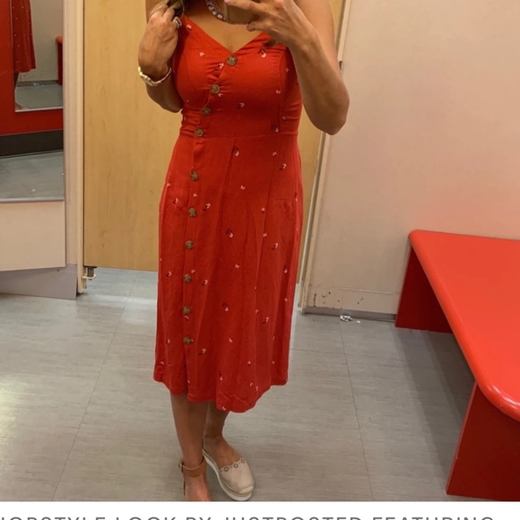 Universal Thread Small red floral dress - Picture 5 of 7